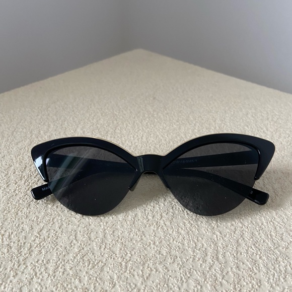 Urban Outfitters Accessories - Urban Outfitters Cat Eye Glasses